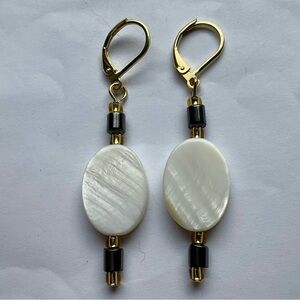 🟧New MOP Oval Earrings With Gold Tone Stainless Steel Leverbacks, Handcrafted